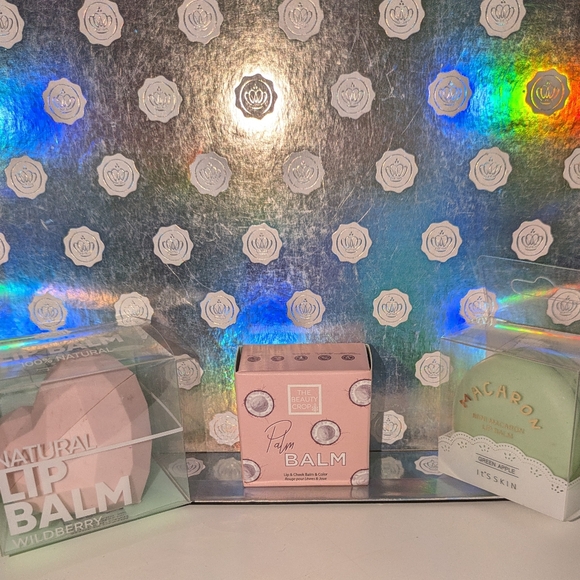 Lot of 3 Lip Balms Rebels Refinery The Beauty Crop Palm Balm It’s Skin Macron - Picture 2 of 11